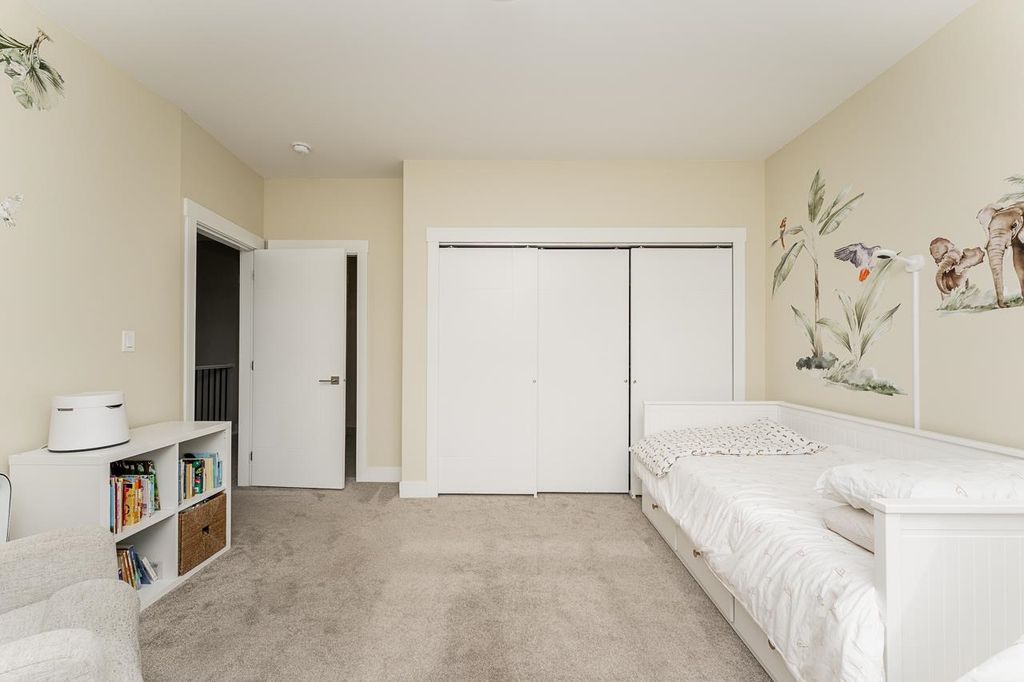 listing image 1100039314976812664