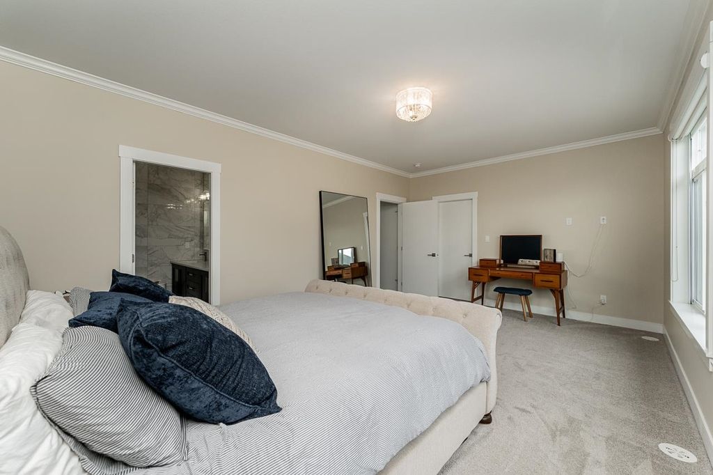 listing image 1105039698846422857
