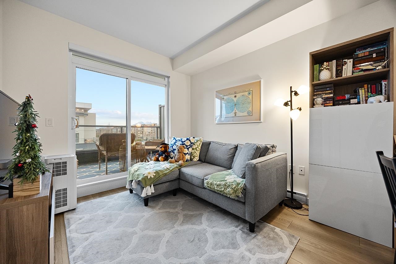 7920 206 Street 506