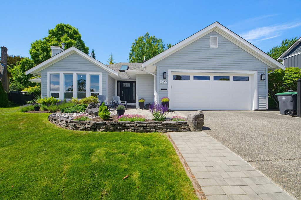 Photo of 1087 161 Street, Surrey, BC V4A 7N2 (MLS # R3148821)