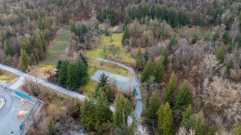 Photo of 4165 Sumas Mountain Road, Abbotsford, BC V3G 2H9 (MLS # R3136087)
