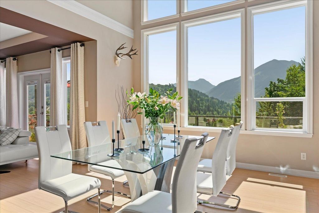listing image 1109077340486317669