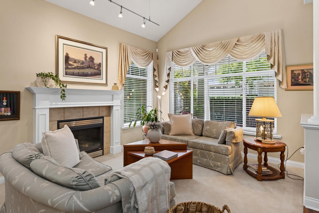 Photo of 3500 144 Street #4, Surrey, BC V4P 3J6 (MLS # R3159721)