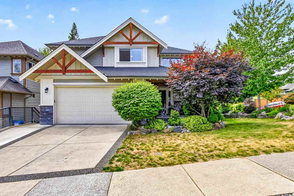 Photo of 13545 230a Street, Maple Ridge, BC V4R 0E6 (MLS # R3145736)