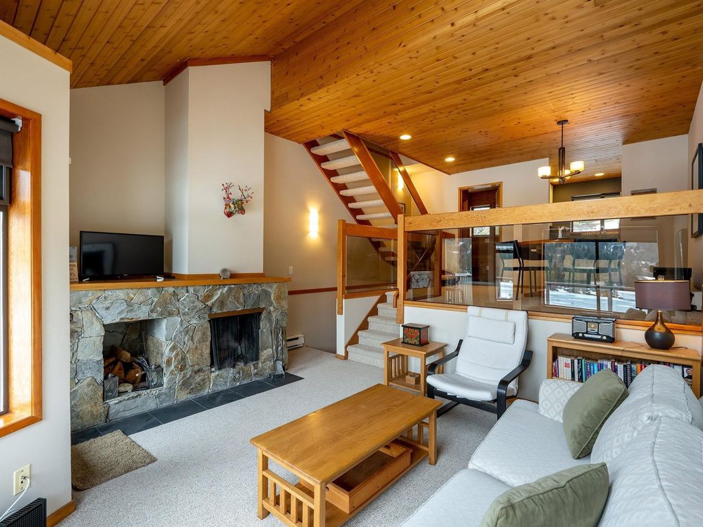 listing image 1109529501413142879