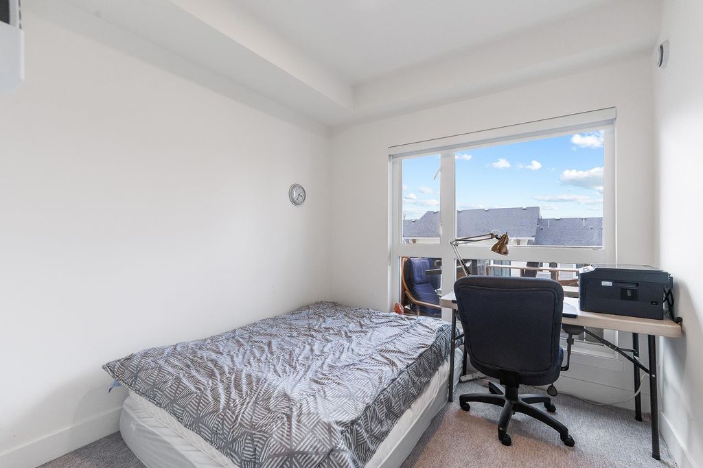 listing image 1109299478045091948