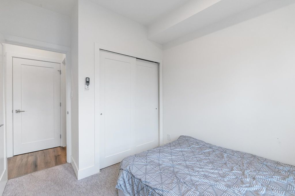 listing image 1109127682693730219