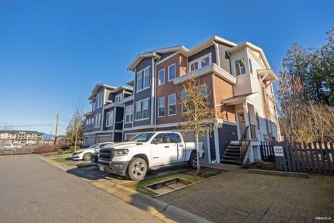 8370 202b Street 9 Langley BC V2Y 4K8