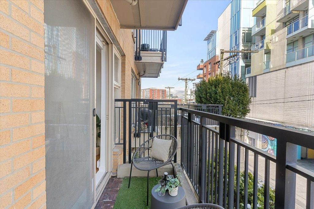 listing image 1101367240707539697