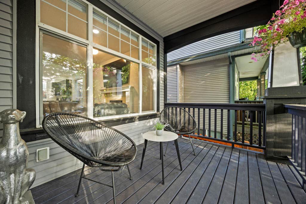 Photo of 10256 243a Street, Maple Ridge, BC V2W 1Y3 (MLS # R3152405)