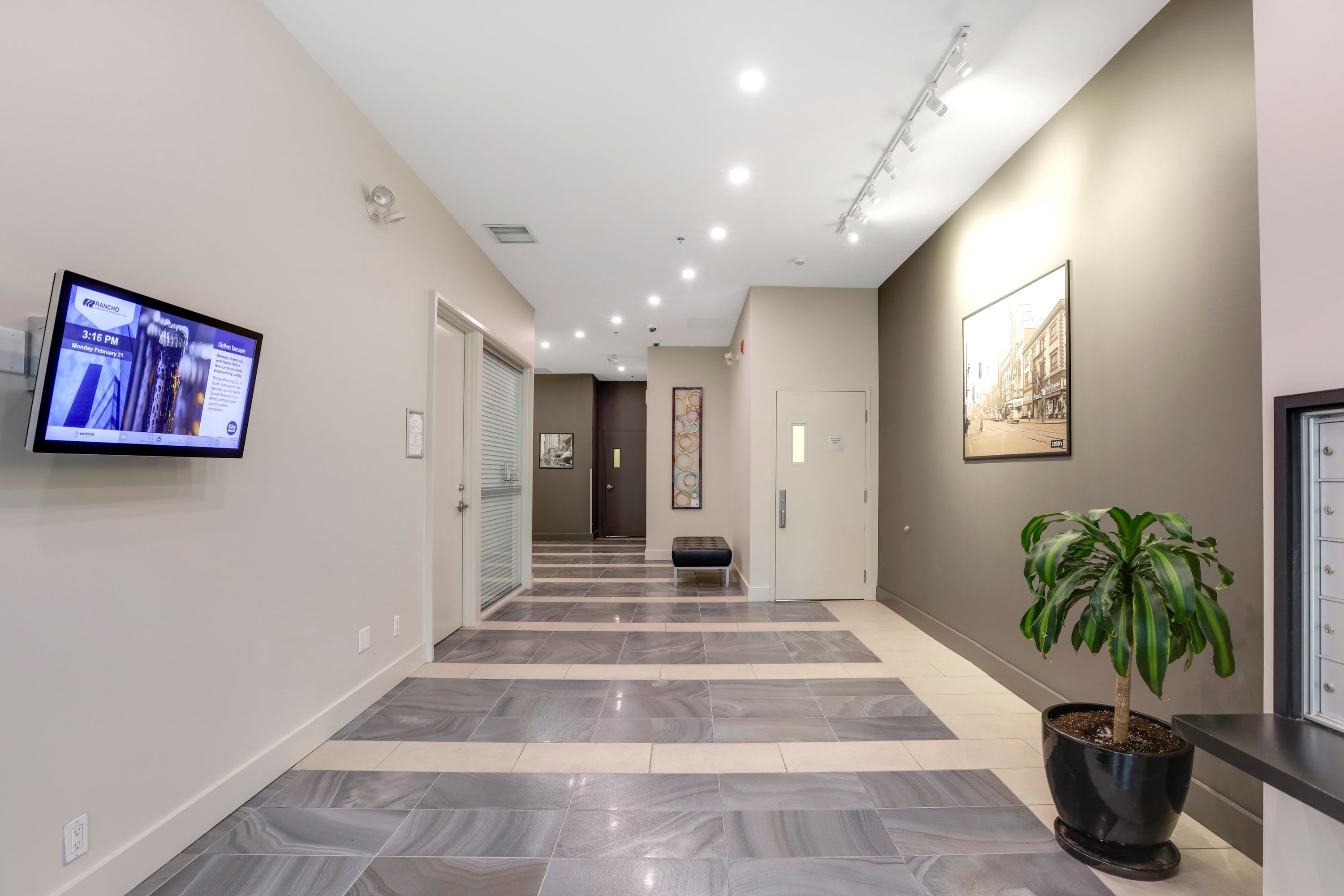 1249 Granville Street 209