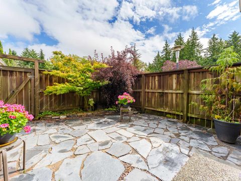 3554 E 49th Avenue 5 Vancouver BC V5S 1M4