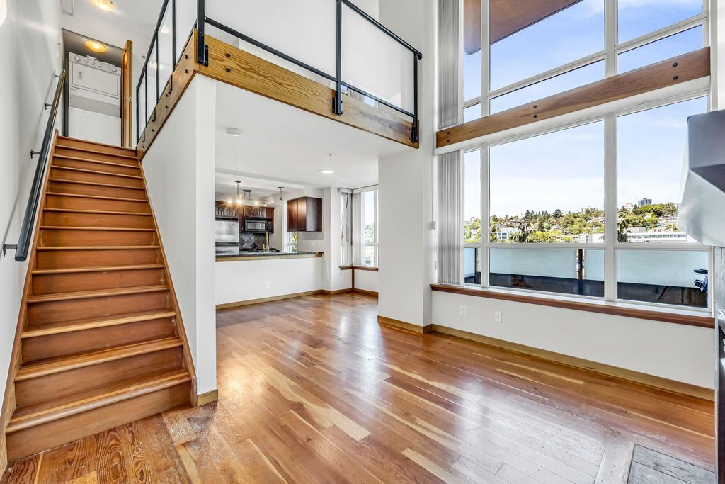 listing image 1106966420327283503