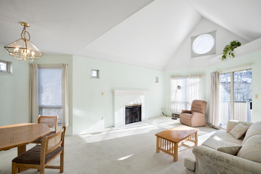 listing image 1100239799410038036