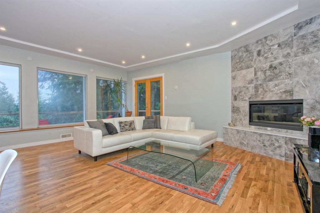 listing image 1108510479910271769