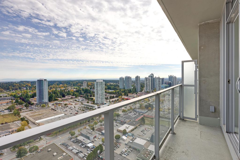 listing image 1105408135307019637