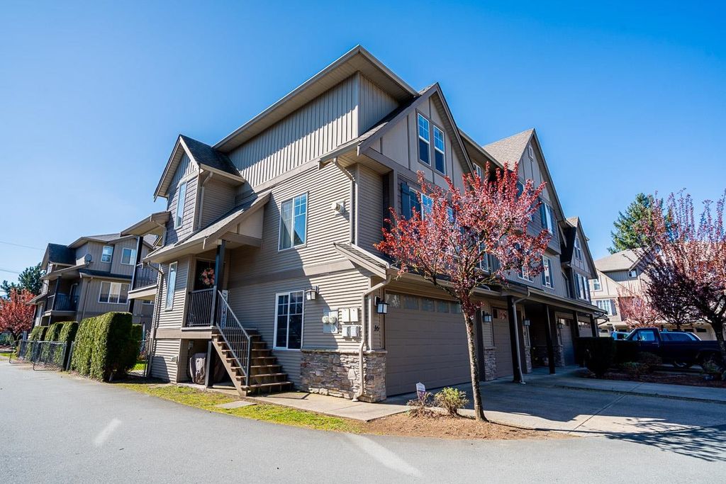 Photo of 46321 Cessna Drive #16, Chilliwack, BC V2P 1A7 (MLS # R3108643)