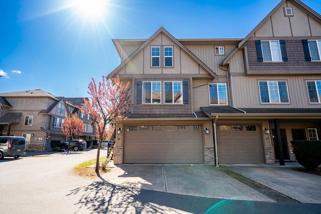 Photo of 46321 Cessna Drive #16, Chilliwack, BC V2P 1A7 (MLS # R3108643)