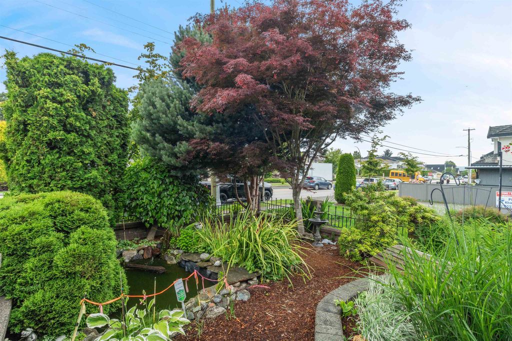 listing image 1105098404563284281