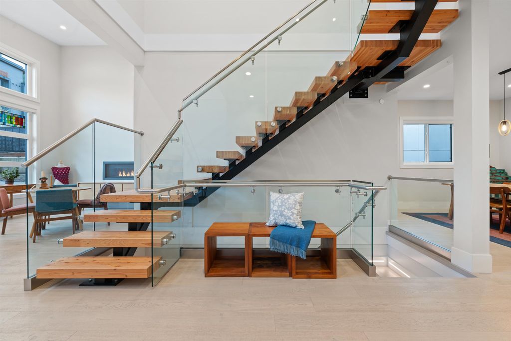 listing image 1105673338067938164