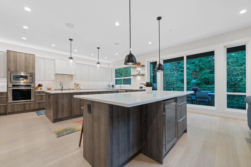 listing image 1100169904827383354