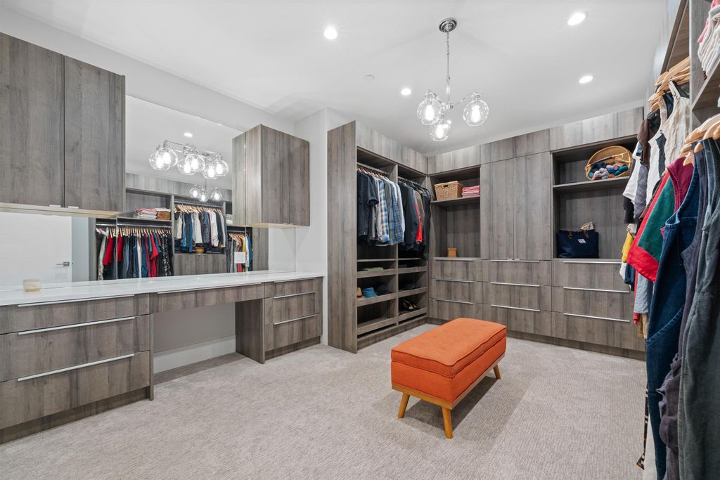 listing image 1109391291417396921