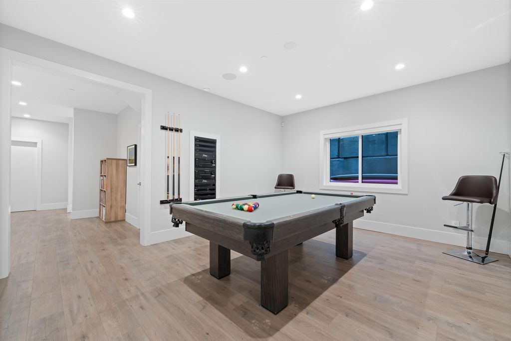 listing image 1101164689776091387