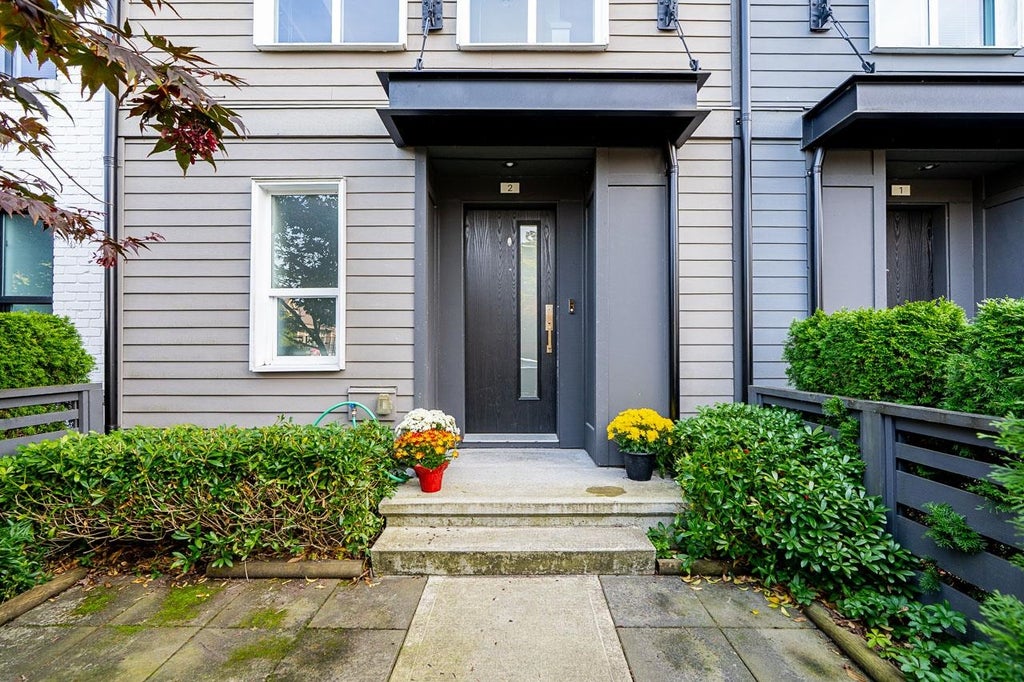 Photo of 15938 27 Avenue #2, Surrey, BC V3Z 0T2 (MLS # R3178038)