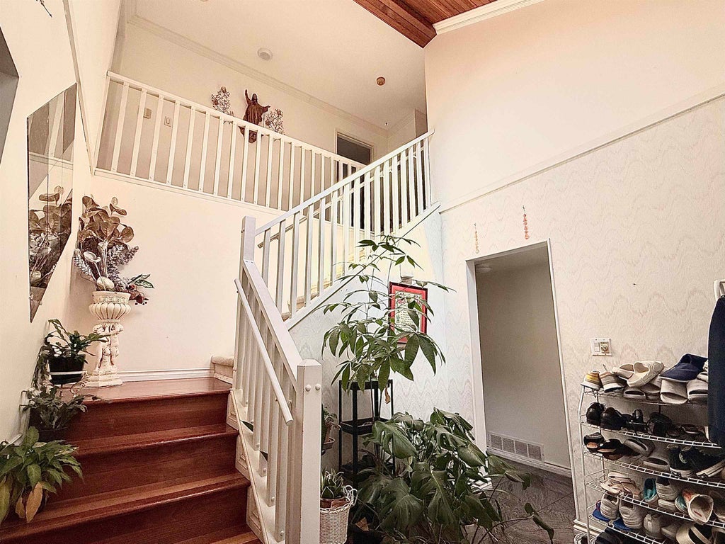Photo of 9955 149 Street, Surrey, BC V3R 7N2 (MLS # R3149583)