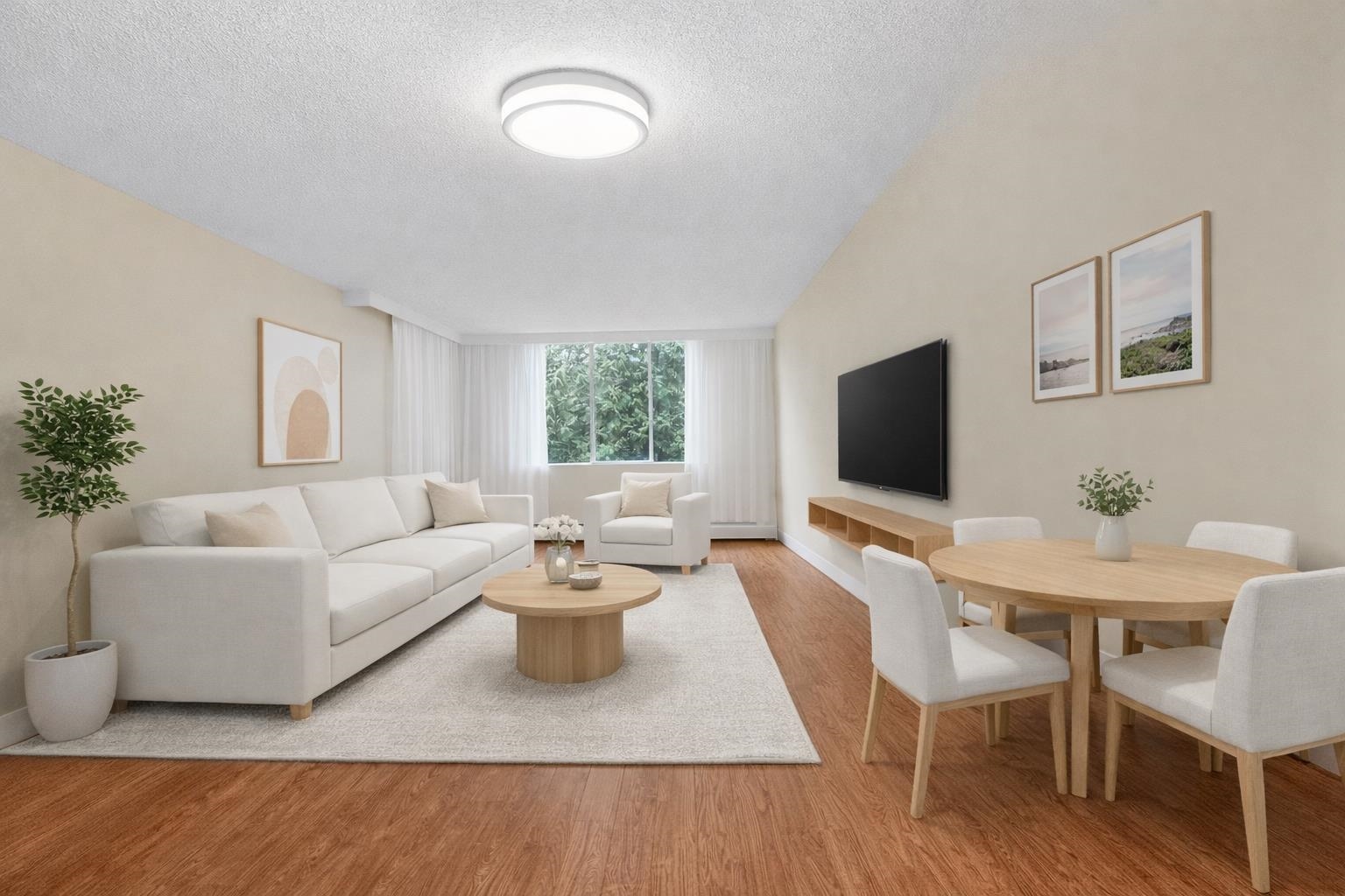 2012 Fullerton Avenue 716