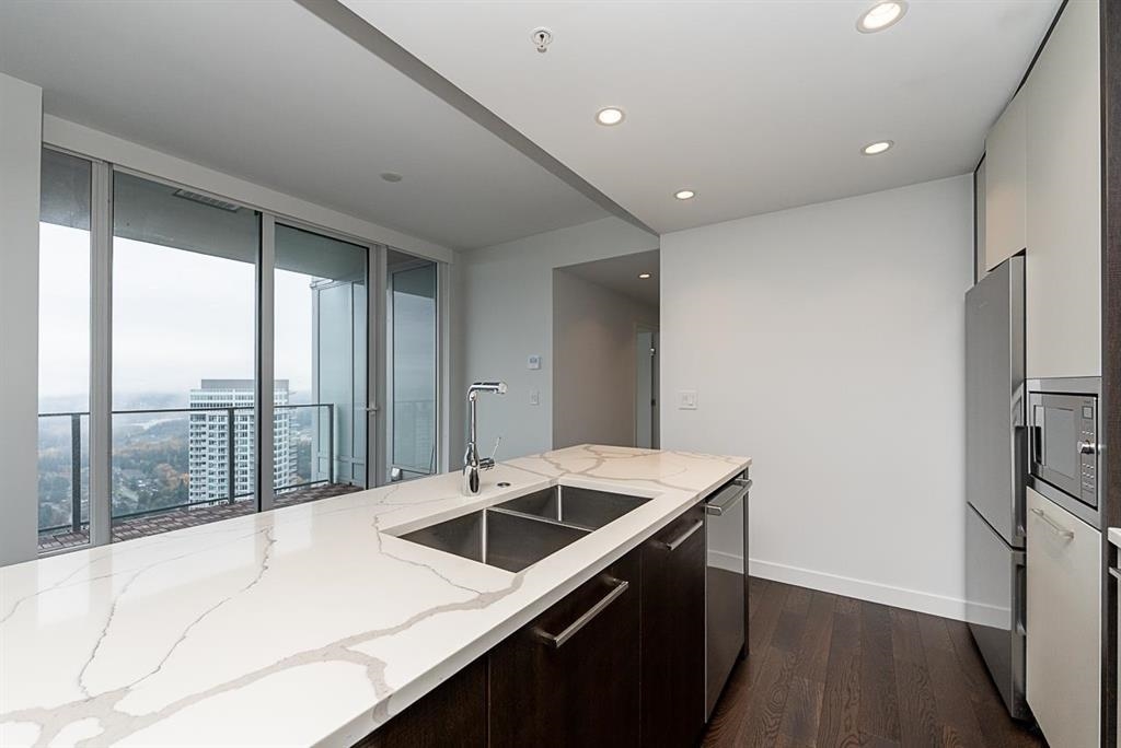 567 Clarke Road 4601