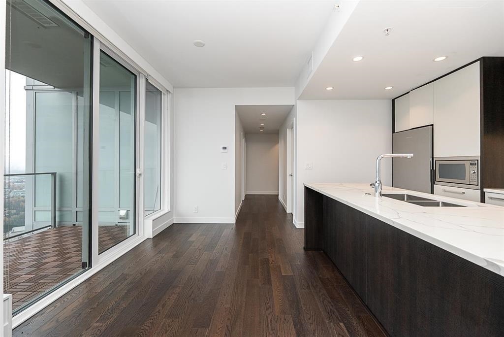 567 Clarke Road 4601