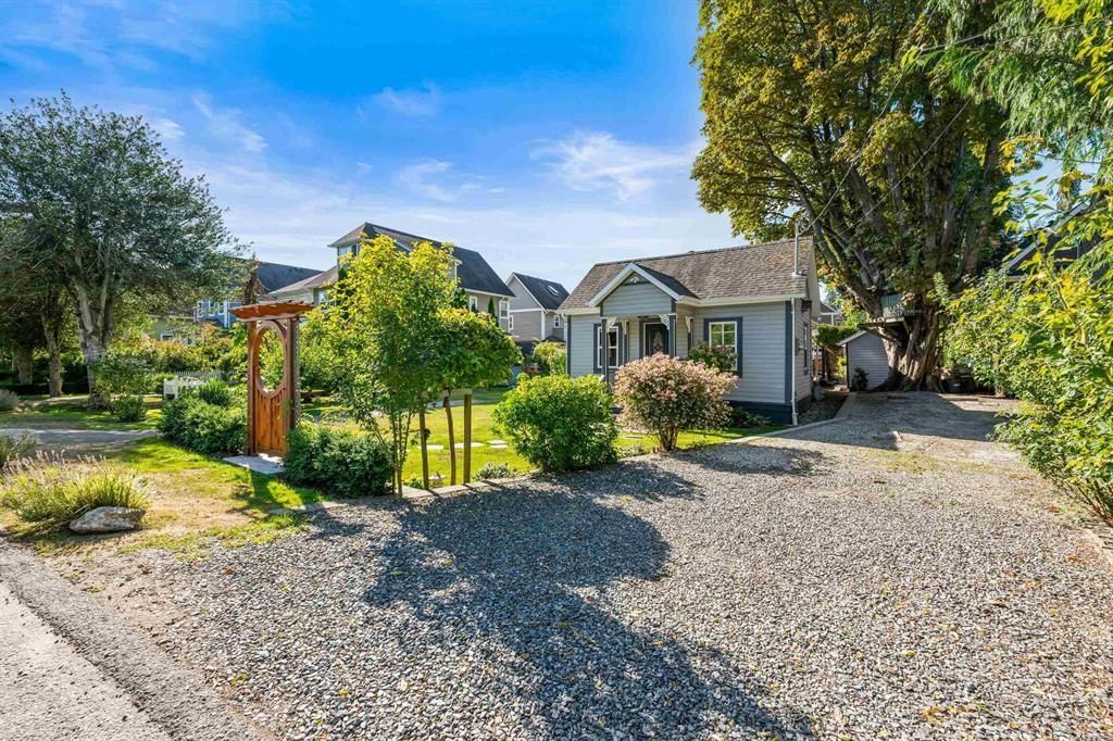 listing image 1107272379115713873