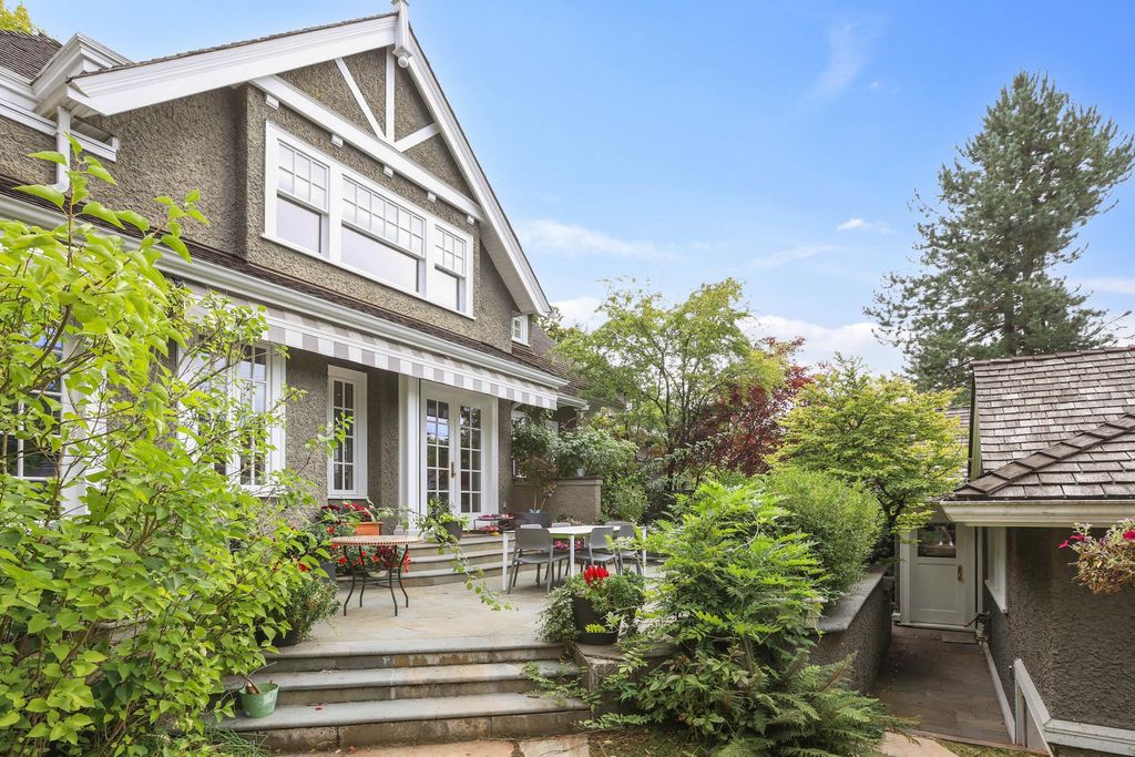 listing image 1100691263877175383