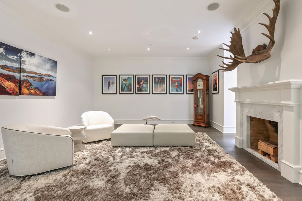 listing image 1107677509832975939