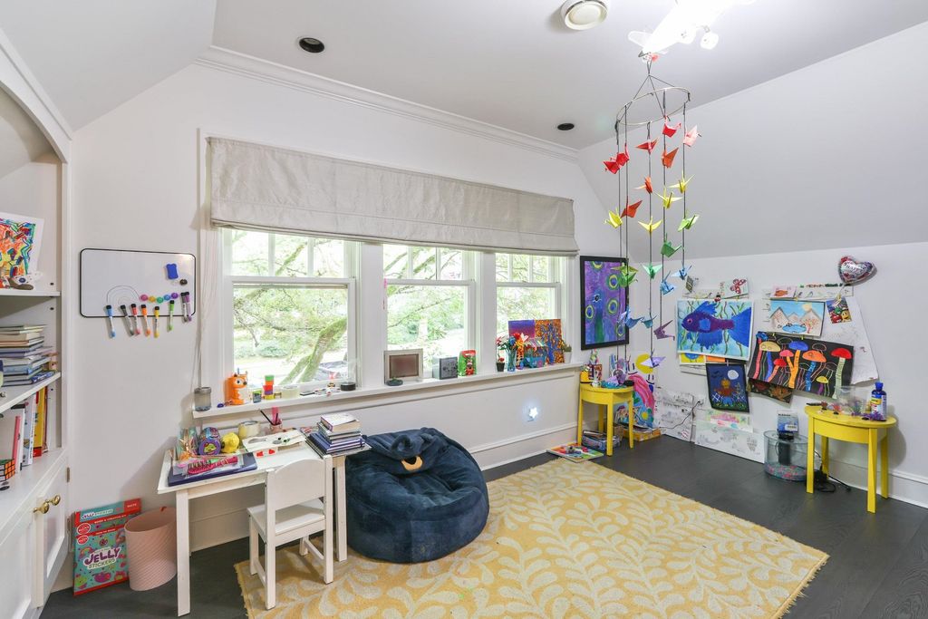 listing image 1109851380012473008