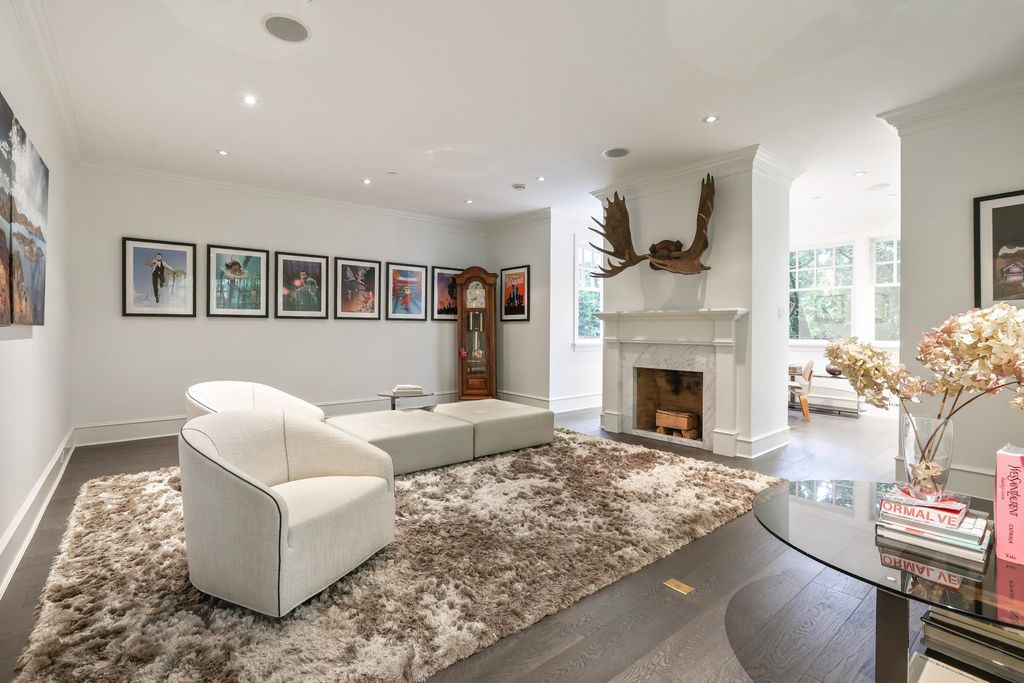 listing image 1100542155191359896