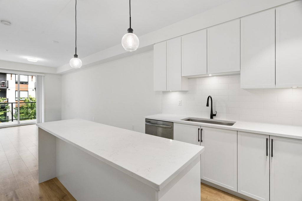 Photo of 7506 199a Street #326, Langley, BC V2Y 3K9 (MLS # R3159899)