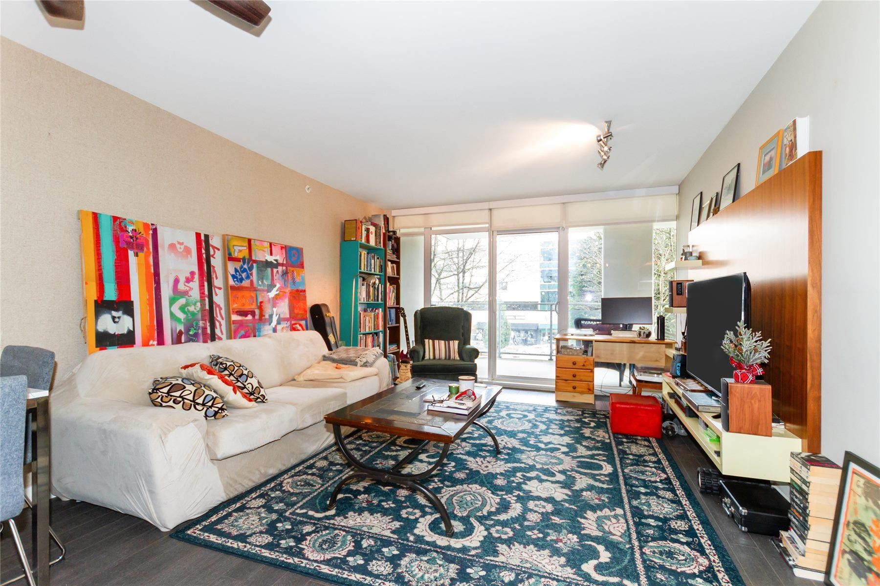 608 Belmont Street 311