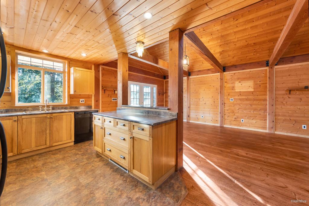 listing image 1109766735495820340