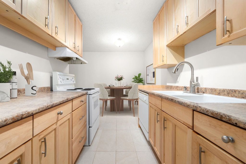 listing image 1104666805253202395