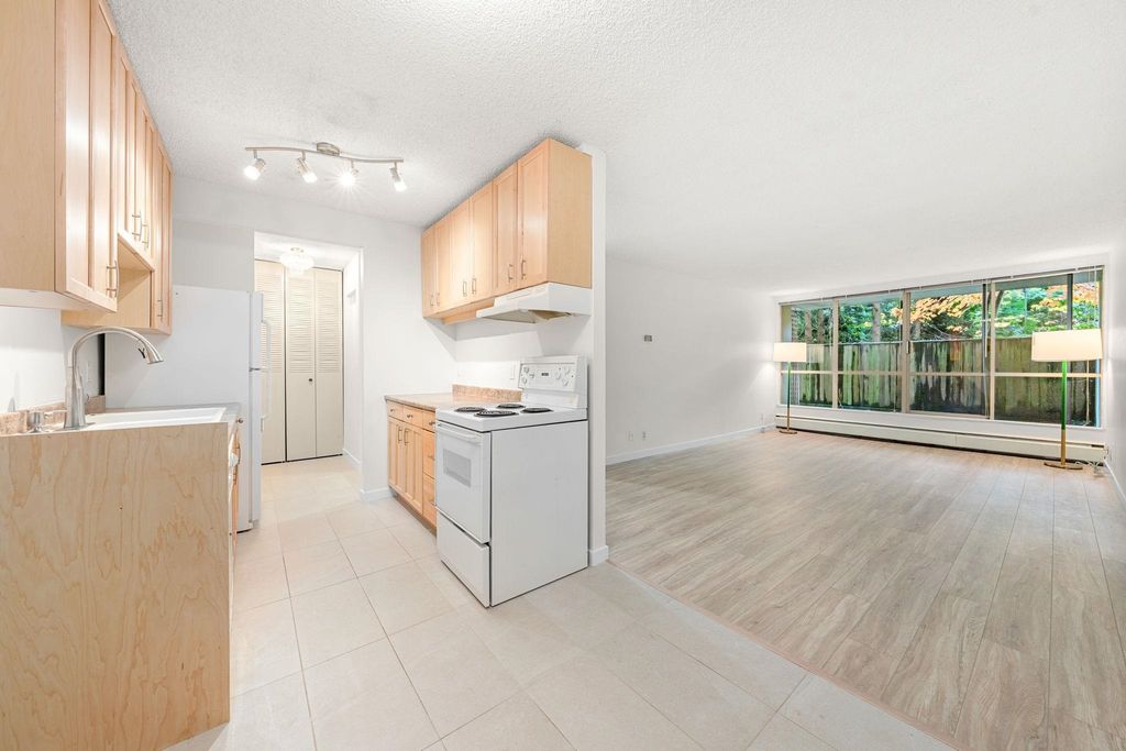 listing image 1100135150242382375