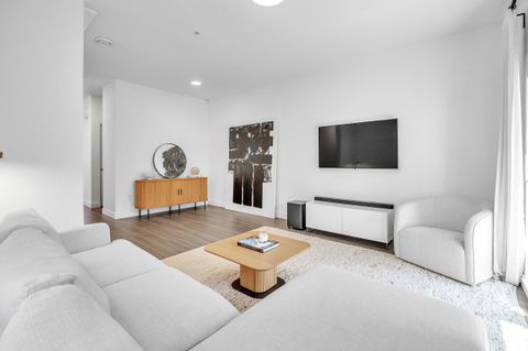 1818 Harbour Street 11 Port Coquitlam BC V3C 0E8