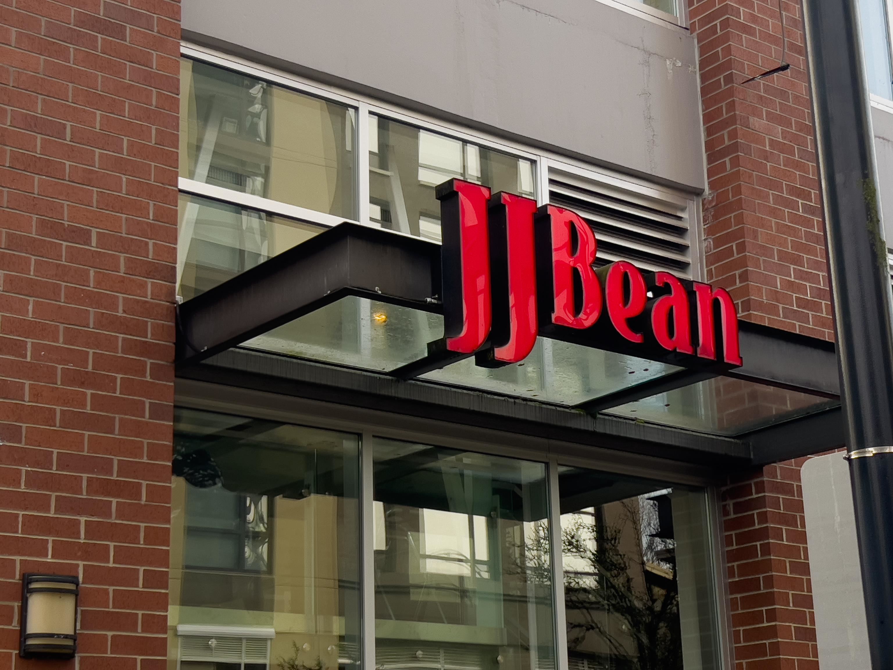 101 Morrissey Road 102