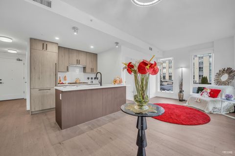 6859 Cambie Street 305 Vancouver BC V6P 0M4