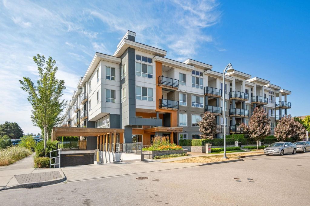 listing image 1103743191593855674
