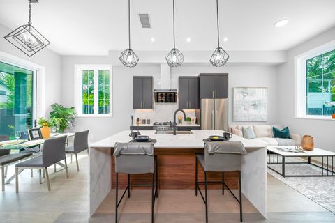 9500 Garden City Road 4 Richmond BC V7A 2S2