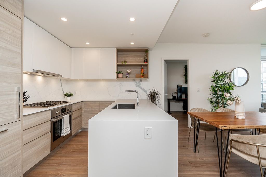 listing image 1108211161639331028