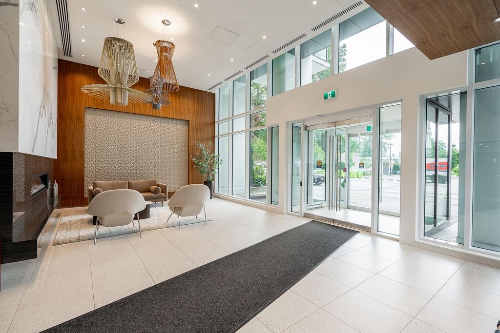 listing image 1103021407001585897
