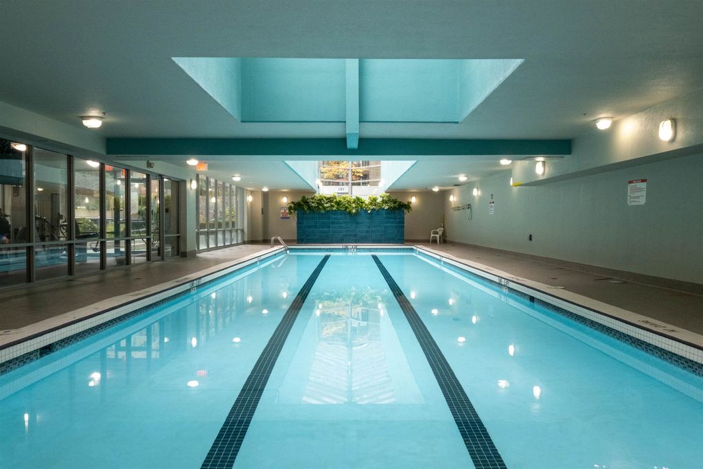 listing image 1101555290102051592